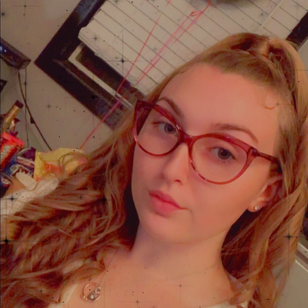 Meet your Posher, Martina